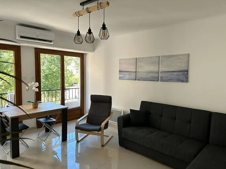 Appartement Proche Velodrome contacts